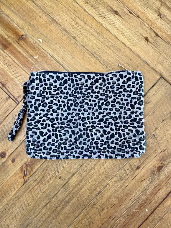 Large Hand Clutch .3